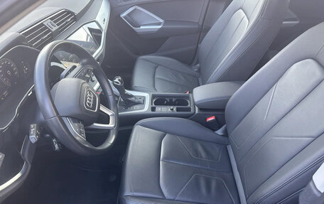 Audi Q3, 2022 год, 4 000 000 рублей, 16 фотография