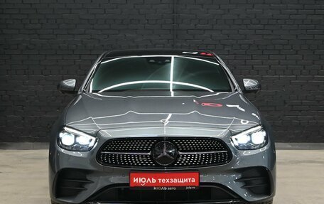 Mercedes-Benz E-Класс, 2020 год, 6 250 000 рублей, 2 фотография