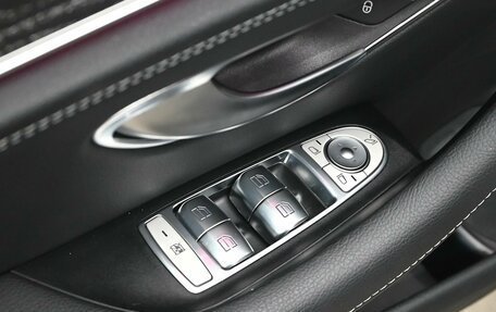 Mercedes-Benz E-Класс, 2020 год, 6 250 000 рублей, 20 фотография