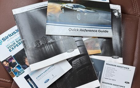 Ford Mustang VI рестайлинг, 2012 год, 2 500 000 рублей, 10 фотография