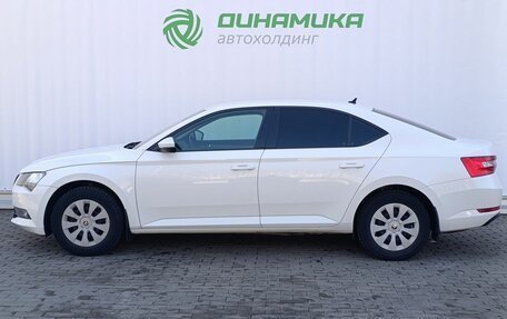 Skoda Superb III рестайлинг, 2018 год, 2 000 000 рублей, 8 фотография