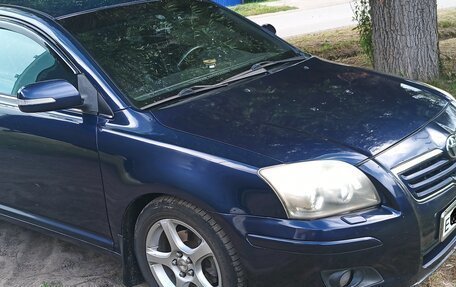 Toyota Avensis III рестайлинг, 2007 год, 840 000 рублей, 1 фотография