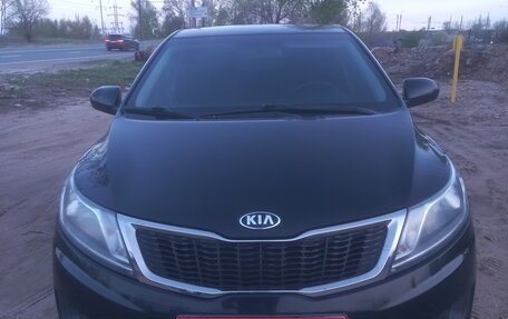 KIA Rio III рестайлинг, 2014 год, 870 000 рублей, 1 фотография