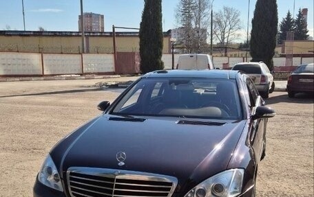 Mercedes-Benz S-Класс, 2008 год, 3 100 000 рублей, 1 фотография