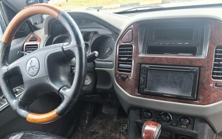 Mitsubishi Montero III, 2003 год, 250 000 рублей, 3 фотография