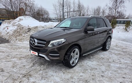 Mercedes-Benz GLE, 2016 год, 3 700 000 рублей, 2 фотография