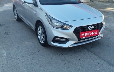 Hyundai Solaris II рестайлинг, 2017 год, 1 200 000 рублей, 13 фотография