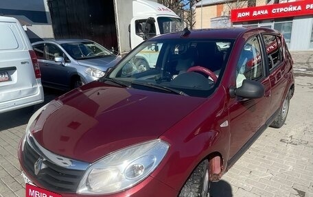 Renault Sandero I, 2011 год, 500 000 рублей, 10 фотография