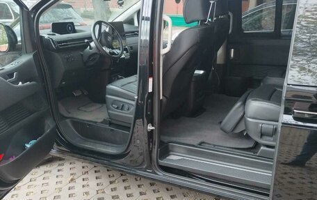 Hyundai Staria, 2021 год, 4 250 000 рублей, 9 фотография