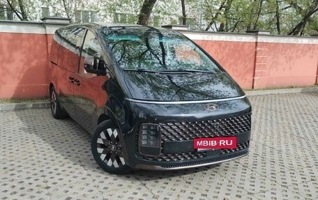 Hyundai Staria, 2021 год, 4 250 000 рублей, 3 фотография