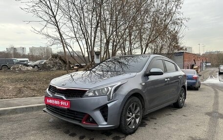 KIA Rio IV, 2020 год, 1 300 000 рублей, 2 фотография