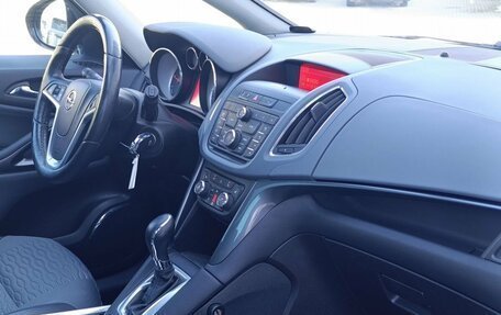 Opel Zafira C рестайлинг, 2013 год, 1 100 000 рублей, 8 фотография