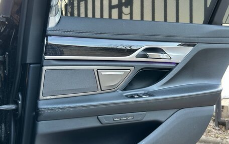 BMW 7 серия, 2019 год, 5 600 000 рублей, 9 фотография