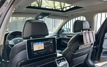 BMW 7 серия, 2019 год, 5 600 000 рублей, 8 фотография