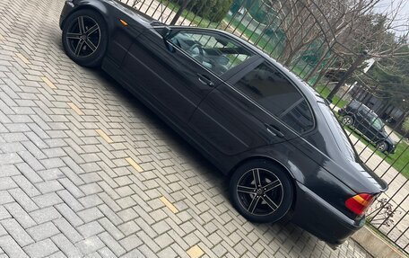 BMW 3 серия, 2004 год, 800 000 рублей, 10 фотография
