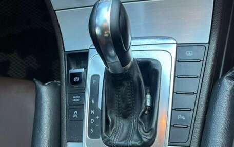 Volkswagen Passat B7, 2011 год, 1 050 000 рублей, 12 фотография