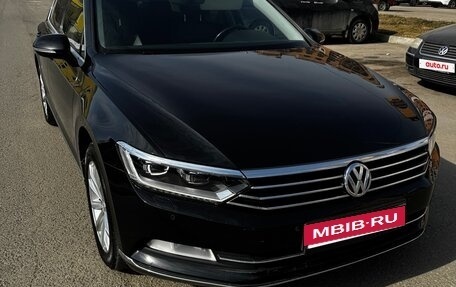 Volkswagen Passat B8 рестайлинг, 2017 год, 1 650 000 рублей, 4 фотография