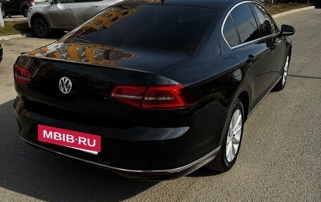 Volkswagen Passat B8 рестайлинг, 2017 год, 1 650 000 рублей, 3 фотография