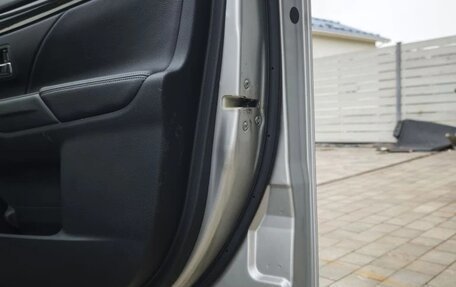 Mitsubishi Outlander III рестайлинг 3, 2016 год, 1 875 000 рублей, 34 фотография