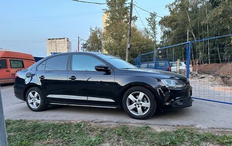 Volkswagen Jetta VI, 2013 год, 1 210 000 рублей, 4 фотография