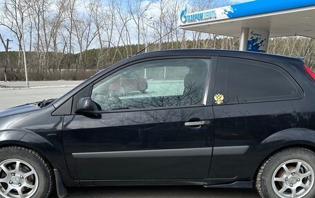 Ford Fiesta, 2007 год, 400 000 рублей, 3 фотография