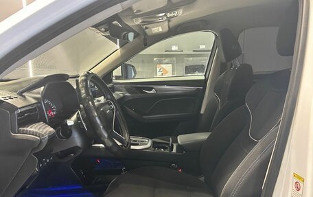 Haval Jolion, 2023 год, 2 200 000 рублей, 4 фотография