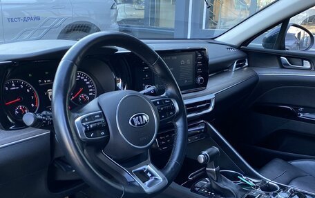 KIA K5, 2020 год, 2 269 000 рублей, 15 фотография