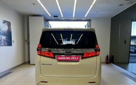 Toyota Vellfire II, 2019 год, 4 300 000 рублей, 6 фотография