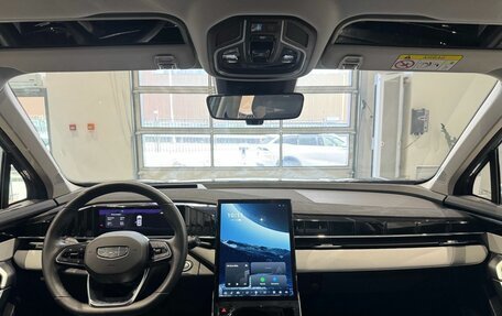 Geely Atlas, 2023 год, 2 670 000 рублей, 12 фотография