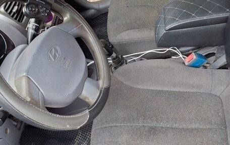 Hyundai Accent II, 2004 год, 350 000 рублей, 12 фотография