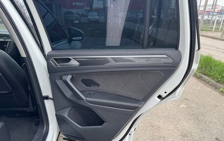 Volkswagen Tiguan II, 2019 год, 3 100 000 рублей, 14 фотография