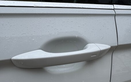 Volkswagen Tiguan II, 2019 год, 3 100 000 рублей, 27 фотография