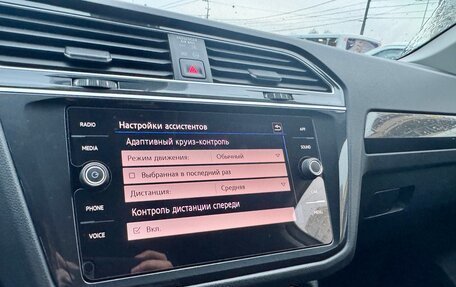 Volkswagen Tiguan II, 2019 год, 3 100 000 рублей, 25 фотография