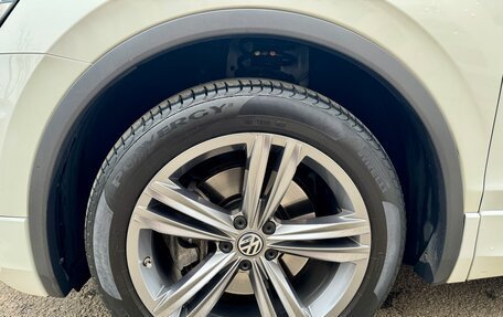 Volkswagen Tiguan II, 2019 год, 3 100 000 рублей, 32 фотография