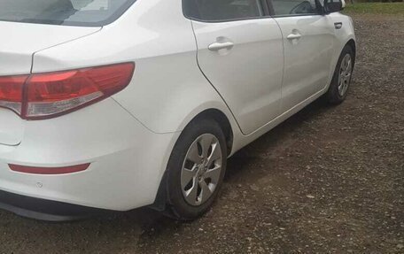 KIA Rio III рестайлинг, 2015 год, 650 000 рублей, 6 фотография