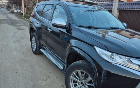 Mitsubishi Pajero Sport III рестайлинг, 2018 год, 2 850 000 рублей, 3 фотография