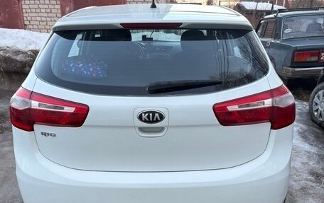 KIA Rio III рестайлинг, 2013 год, 730 000 рублей, 9 фотография