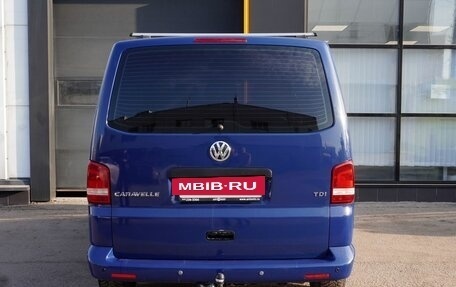 Volkswagen Caravelle T5, 2011 год, 1 600 000 рублей, 7 фотография