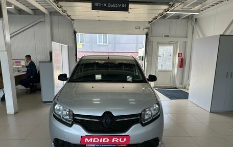 Renault Logan II, 2016 год, 668 000 рублей, 3 фотография