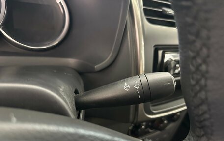 Renault Logan II, 2016 год, 668 000 рублей, 18 фотография