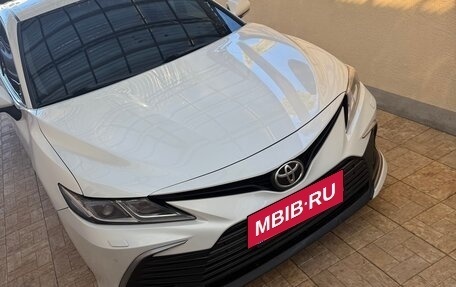 Toyota Camry, 2021 год, 2 200 000 рублей, 1 фотография