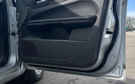 Ford Focus II рестайлинг, 2006 год, 470 000 рублей, 28 фотография