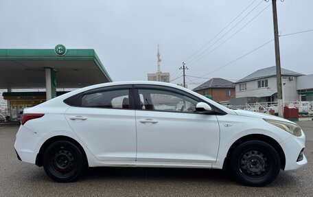 Hyundai Solaris II рестайлинг, 2018 год, 730 000 рублей, 3 фотография