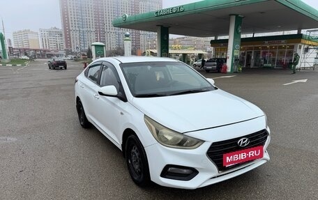 Hyundai Solaris II рестайлинг, 2018 год, 730 000 рублей, 2 фотография