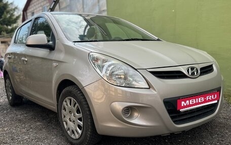 Hyundai i20 IB рестайлинг, 2010 год, 500 000 рублей, 2 фотография
