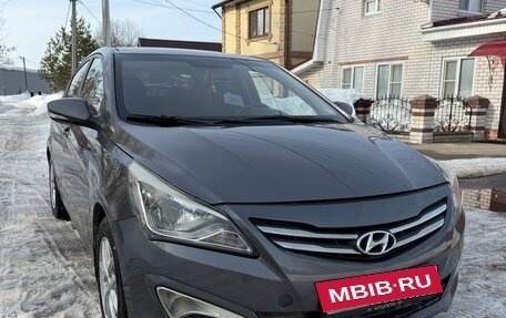 Hyundai Solaris II рестайлинг, 2011 год, 705 000 рублей, 2 фотография