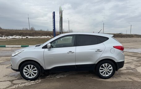 Hyundai ix35 I рестайлинг, 2012 год, 1 300 000 рублей, 2 фотография