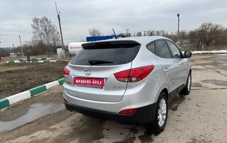 Hyundai ix35 I рестайлинг, 2012 год, 1 300 000 рублей, 3 фотография