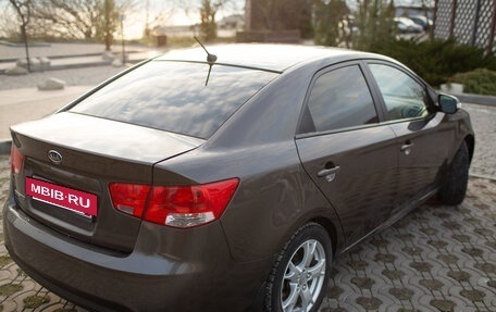 KIA Cerato III, 2010 год, 700 000 рублей, 5 фотография