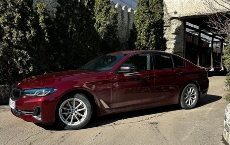 BMW 5 серия, 2022 год, 4 100 000 рублей, 3 фотография